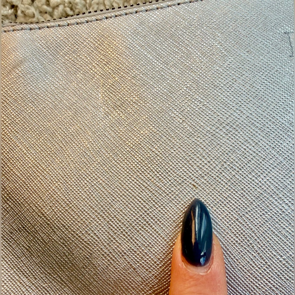 NEW Lo & Sons The Pearl Saffiano Crossbody *READ* - Picture 5 of 16